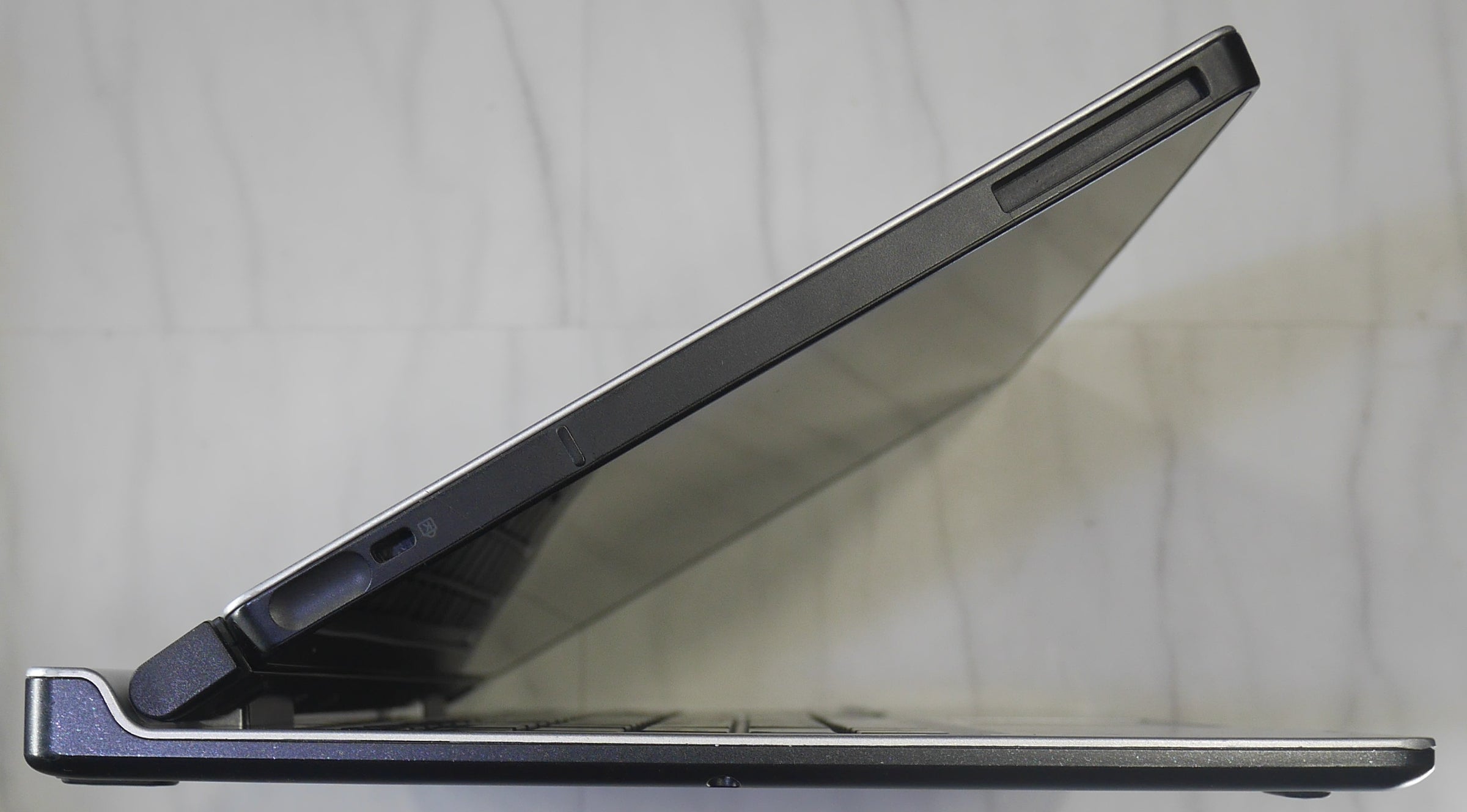 NEC PC‑VK11C/SZEK タブレットパソコン Amazon.co.jp: 【中古】 NEC VersaPro タイプVS VK11C/S-K タブレット