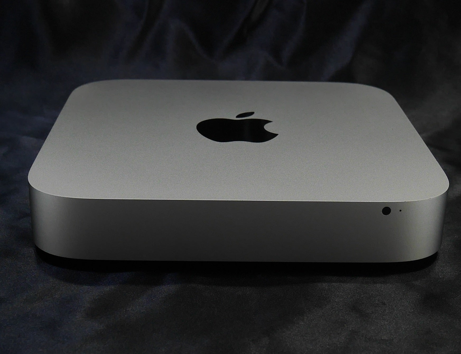 Apple Mac mini Late 2014 intel Corei7 macOS Monterey | used