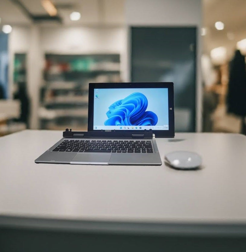 NEC Versapro VS-U Windows11 タブレット ドックキーボード付き VK11C